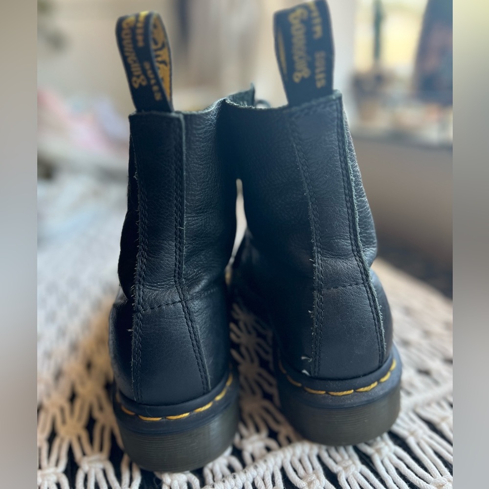 Black 1460 Women’s Pascal Dr. Marten boots - Picture 3 of 10
